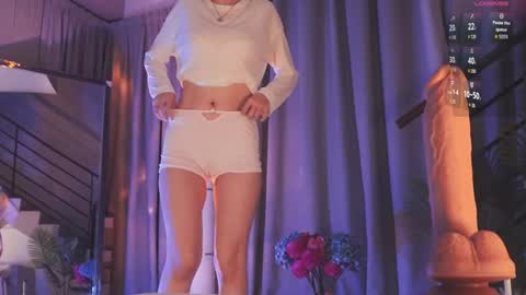 Snapshot of seduza_hyun chatting on 09/17/25, 07:26 Chia online show from 09/17/25, 07:26