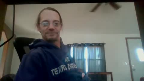 Snapshot of seeaaronscock chatting on 01/29/25, 03:15 Aaron Guitar online show from 01/29/25, 03:15
