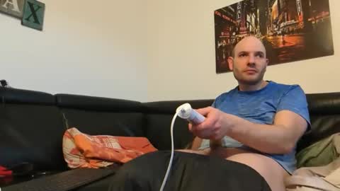 Snapshot of seeebi chatting on 03/17/26, 06:17 Sebastian online show from 03/17/26, 06:17