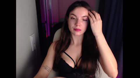 Emily online show from 03/11/25, 03:02