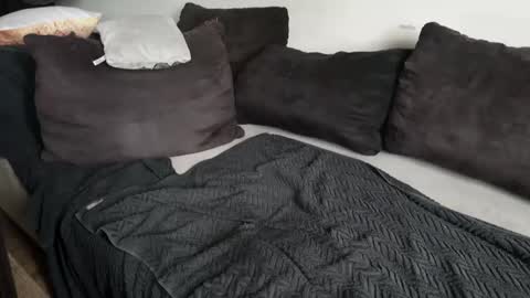 seeme1923 online show from 12/17/24, 11:06