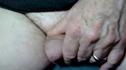 Snapshot of seeus24 chatting on 02/28/25, 05:04 seeus24 online show from 02/28/25, 05:04