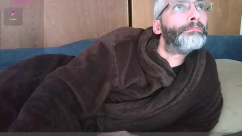 seewolf1000 online show from 12/21/24, 11:22