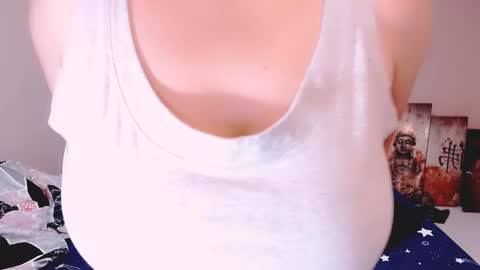 Snapshot of seeyou2morrow chatting on 04/22/26, 09:49 seeyou2morrow online show from 04/22/26, 09:49