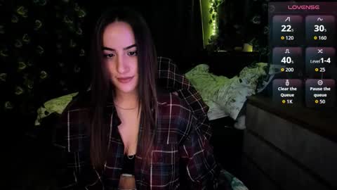 Snapshot of selby_paine chatting on 09/24/25, 02:04 Selby online show from 09/24/25, 02:04