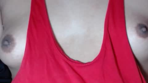 Snapshot of selda_ chatting on 12/31/24, 05:44 Selda online show from 12/31/24, 05:44