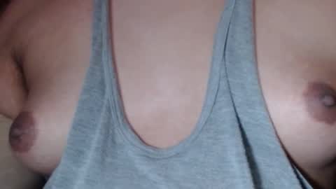 Snapshot of selda_ chatting on 02/20/25, 03:34 Selda online show from 02/20/25, 03:34