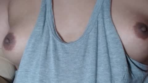 Snapshot of selda_ chatting on 03/01/25, 02:37 Selda online show from 03/01/25, 02:37