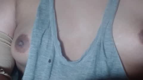 Snapshot of selda_ chatting on 03/06/25, 02:51 Selda online show from 03/06/25, 02:51