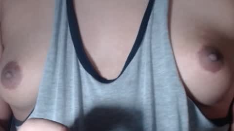 Snapshot of selda_ chatting on 01/12/26, 06:51 Selda online show from 01/12/26, 06:51