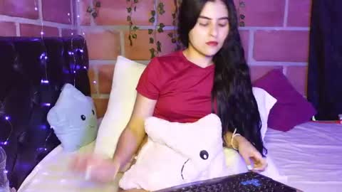 Snapshot of seleena_01 chatting on 07/15/26, 11:21 seleena_01 online show from 07/15/26, 11:21