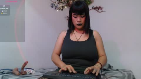 Snapshot of selen_extasis chatting on 04/27/26, 02:20 Selen online show from 04/27/26, 02:20