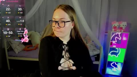 Selena and Leila online show from 11/12/25, 06:03