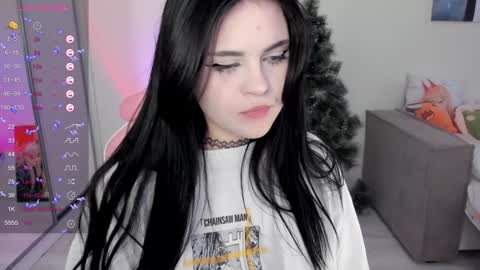 Snapshot of selena___cute chatting on 01/02/25, 08:06 Selena  online show from 01/02/25, 08:06