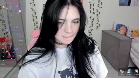 Snapshot of selena___cute chatting on 01/27/25, 08:07 Selena  online show from 01/27/25, 08:07