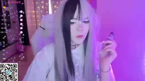 Snapshot of selena___cute chatting on 03/12/26, 06:19 Selena online show from 03/12/26, 06:19