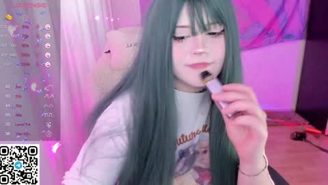 Snapshot of selena___cute chatting on 05/15/26, 08:21 Selena online show from 05/15/26, 08:21