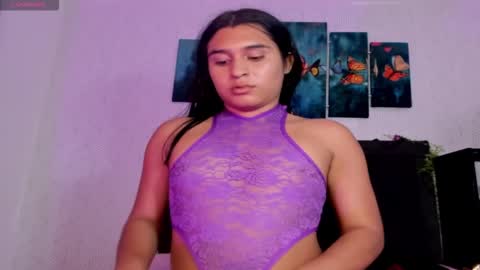 Snapshot of selena_fox7 chatting on 09/13/25, 05:40 selena_fox7 online show from 09/13/25, 05:40