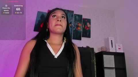 Snapshot of selena_fox7 chatting on 09/24/25, 03:21 selena_fox7 online show from 09/24/25, 03:21