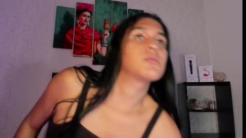 Snapshot of selena_fox7 chatting on 10/06/25, 03:59 selena_fox7 online show from 10/06/25, 03:59