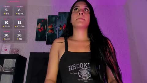 Snapshot of selena_fox7 chatting on 10/12/25, 04:11 selena_fox7 online show from 10/12/25, 04:11