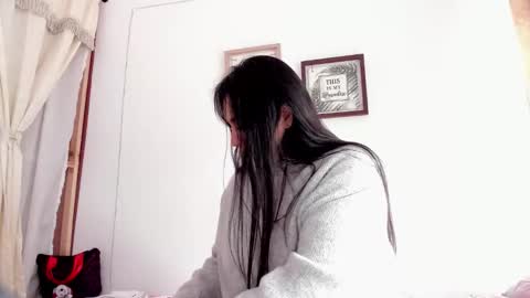 Karen online show from 10/22/25, 02:50