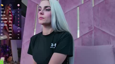 Selena online show from 09/18/25, 03:30