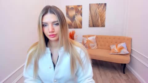 selenaemoore online show from 02/27/26, 03:39