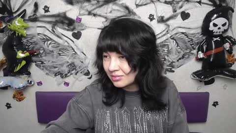 SelenaFly online show from 10/23/25, 05:18