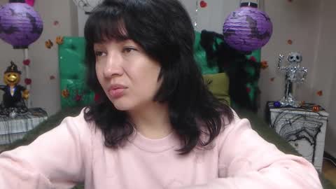 SelenaFly online show from 10/28/25, 06:28