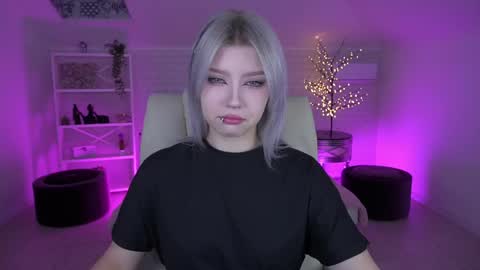 selenairis online show from 05/29/26, 06:55