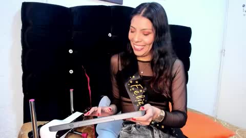 Selena online show from 02/02/26, 11:03