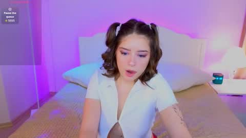 Snapshot of selenamills chatting on 11/07/25, 03:17 selenamills online show from 11/07/25, 03:17