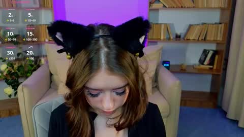 Snapshot of selenamills chatting on 11/28/25, 02:36 selenamills online show from 11/28/25, 02:36