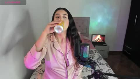 Karol. online show from 10/23/25, 09:13