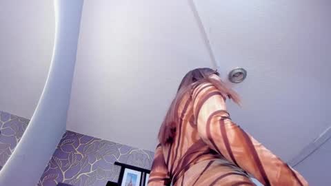 Selene online show from 03/12/25, 02:52