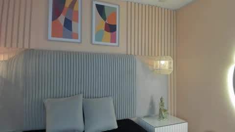 Selene online show from 01/14/26, 03:56