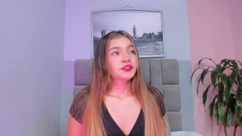 Selene online show from 03/01/26, 04:25