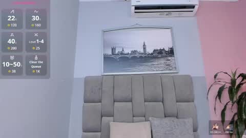 Selene online show from 03/31/26, 08:09