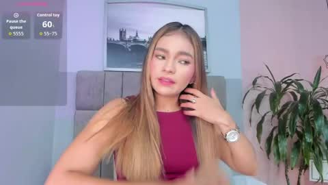 Snapshot of selene_tylor_ chatting on 05/01/26, 02:27 Selene online show from 05/01/26, 02:27