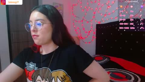 Selene G  online show from 11/11/25, 12:21