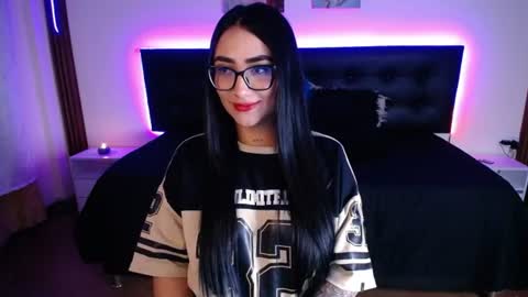 Snapshot of selenemore chatting on 06/13/26, 11:46 Selene online show from 06/13/26, 11:46