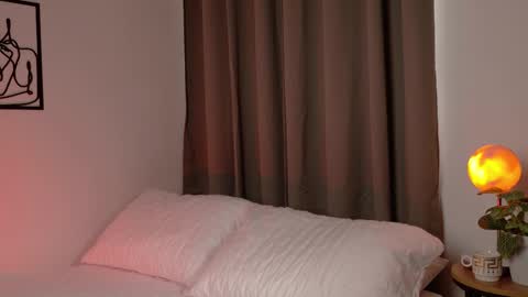 Selene Nova online show from 01/05/26, 06:00