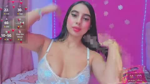 Snapshot of selenevosse_ chatting on 04/27/26, 04:32 Selenevosse online show from 04/27/26, 04:32