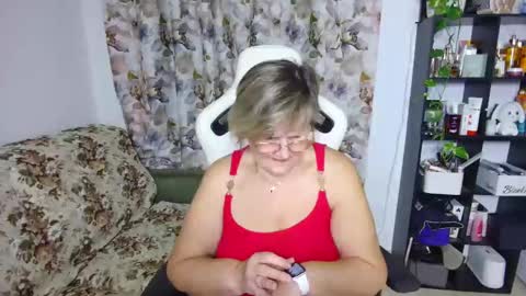 Selenna online show from 01/04/25, 12:59