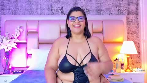 Snapshot of selennacooper chatting on 06/02/26, 11:56 Selenna Cooper online show from 06/02/26, 11:56
