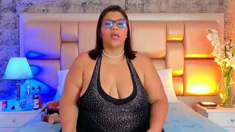 Snapshot of selennacooper chatting on 07/07/26, 12:09 Selenna Cooper online show from 07/07/26, 12:09