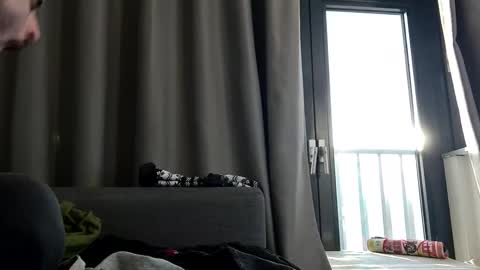 Julian Kinky Bi-guy online show from 01/03/25, 01:25