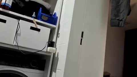 Julian Kinky Bi-guy online show from 01/19/25, 01:10