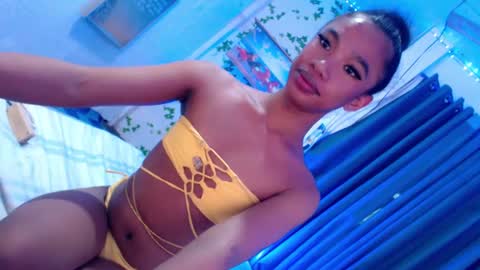 Snapshot of selfsuckercum69 chatting on 01/06/25, 01:09 Jessy online show from 01/06/25, 01:09